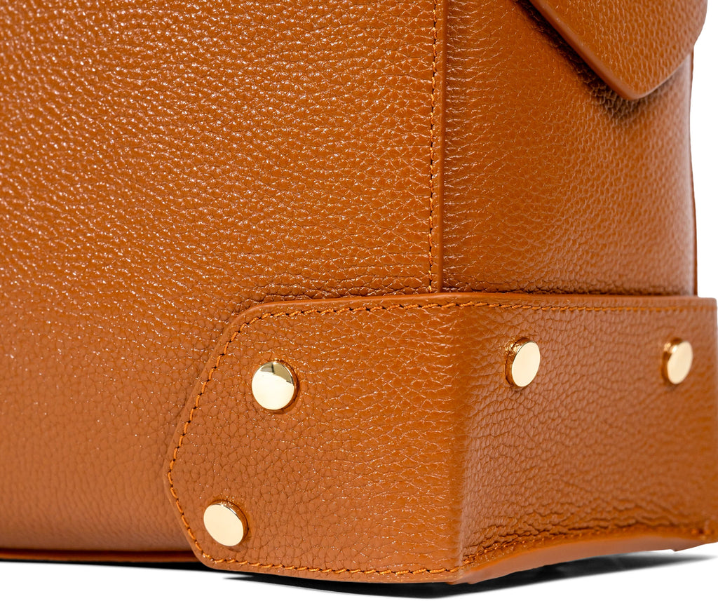 Grandmere Trunk Bag