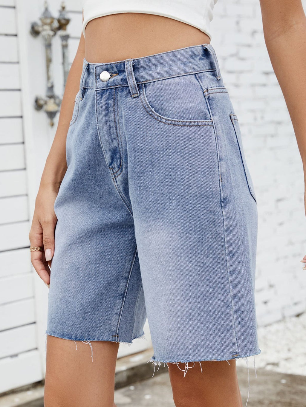 The 90s Slouch Denim Bermuda