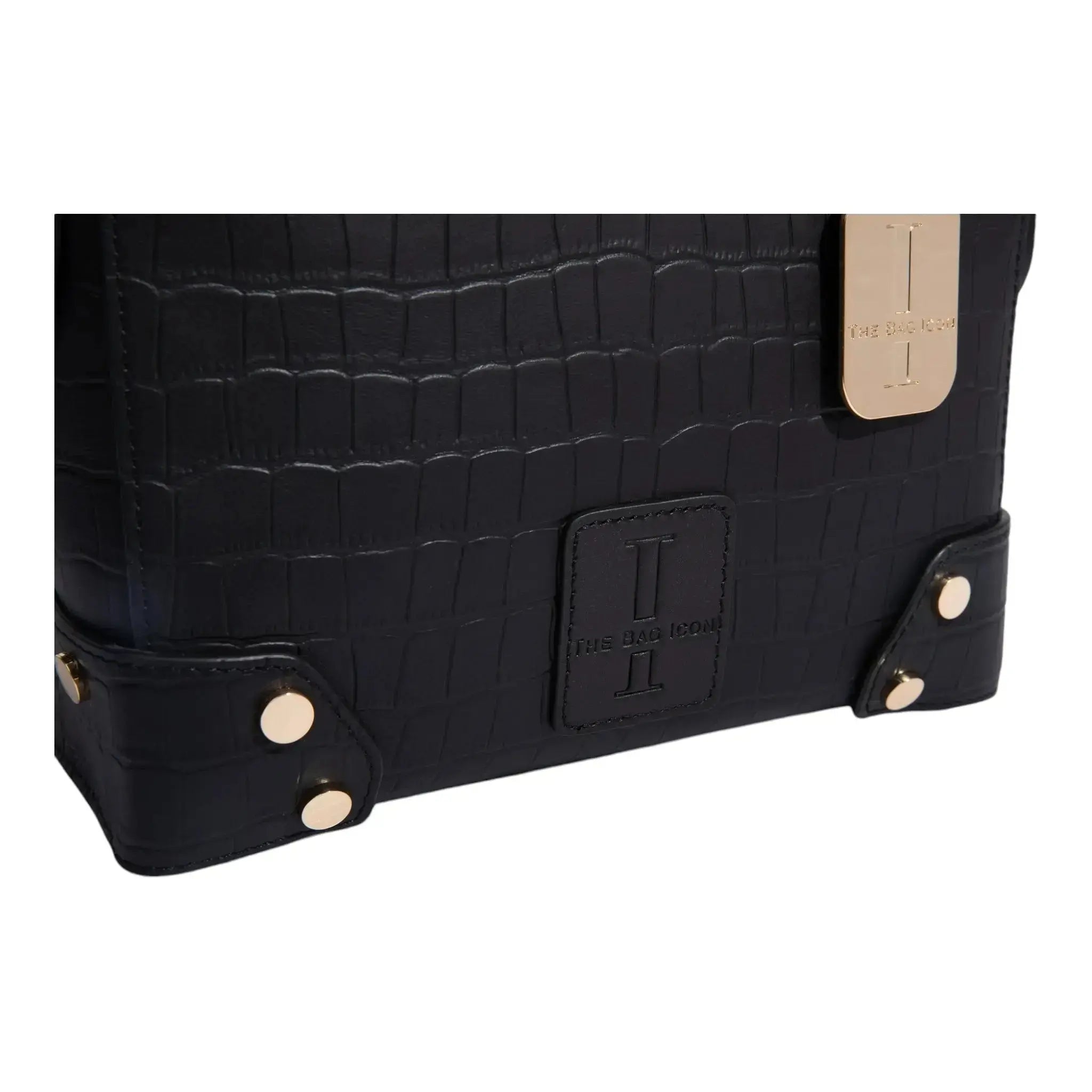 The Heirloom Mini Trunk Bag