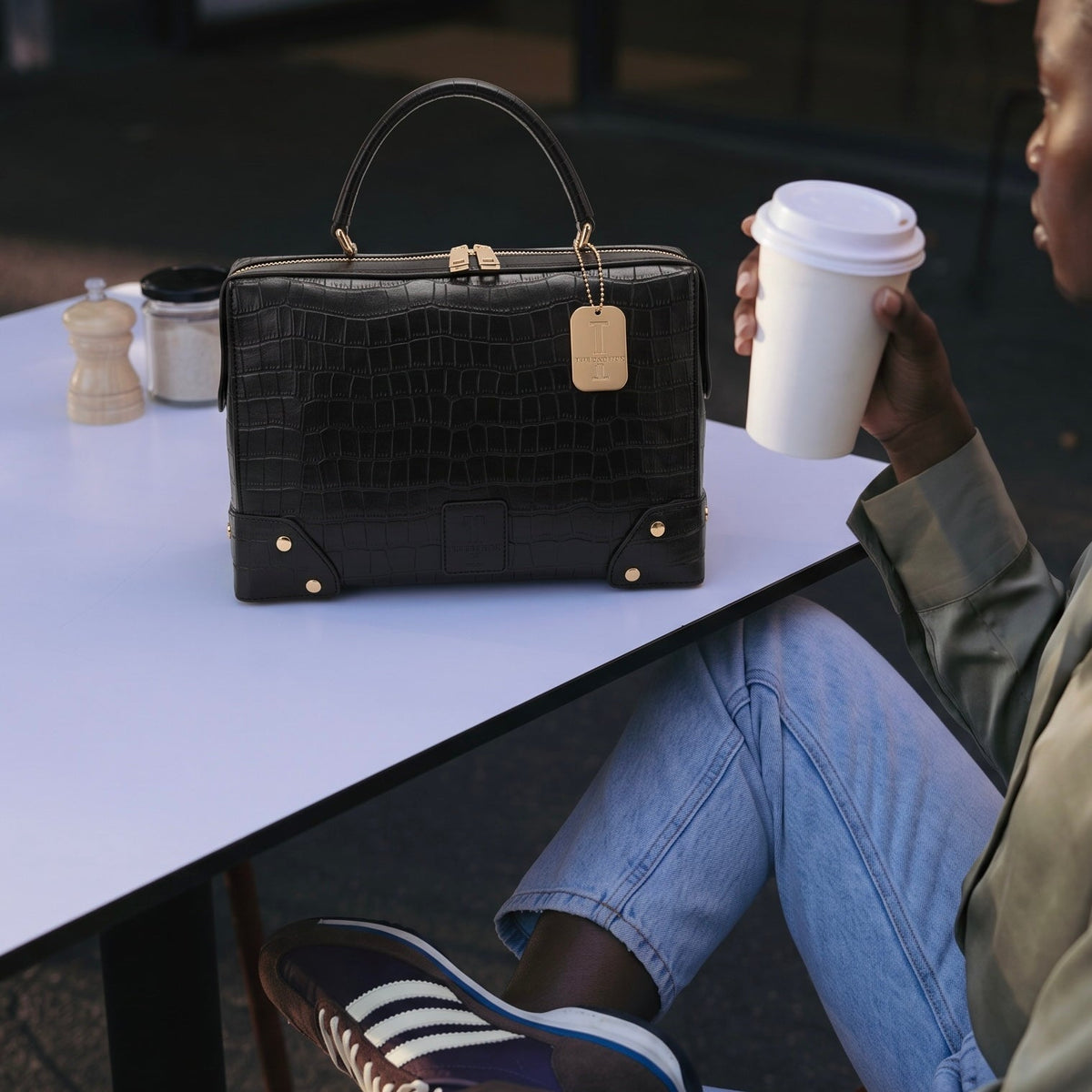 Grandmere Trunk Bag