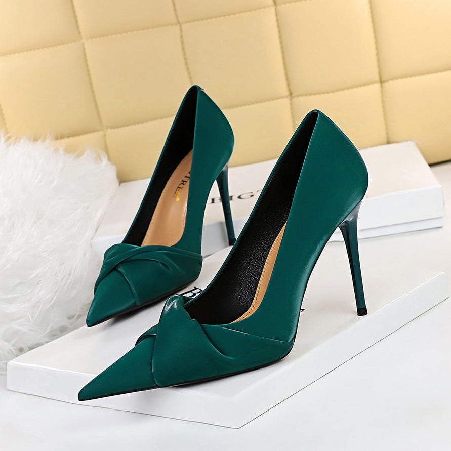 Aria Knotted Pointed-Toe Pumps