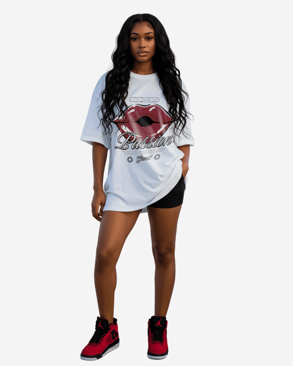 Kiss Of Passion Graphic T-Shirt